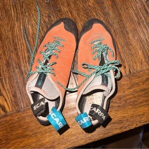 Scarpa Helix Women’s Climbing Shoes EU size 40 1/2 US 8.5